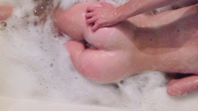 HotCharlotteCopule