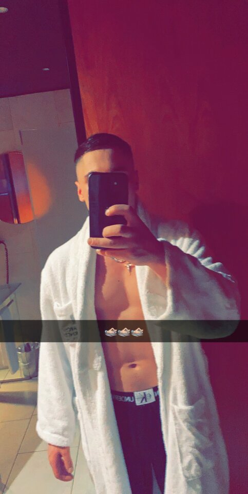 Snapchat-2093341679.jpg - JUSTDOIT95