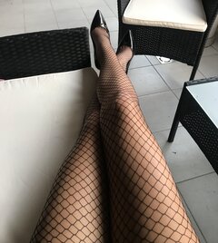 😈