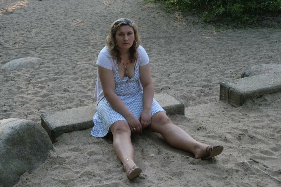 image00005.jpg - nakedgirl