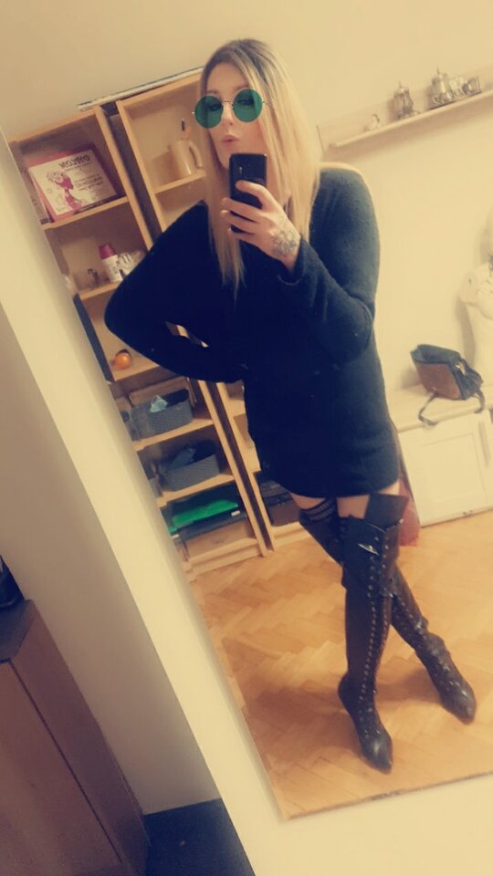 Snapchat-528765826.jpg - KarolinaShemale29