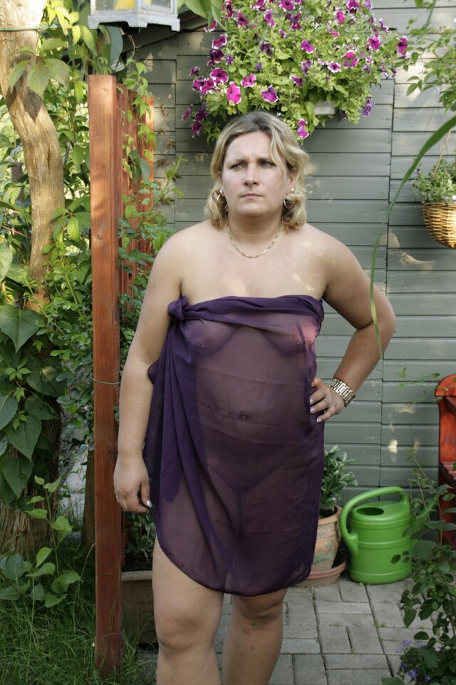 image00018.jpg - nakedgirl