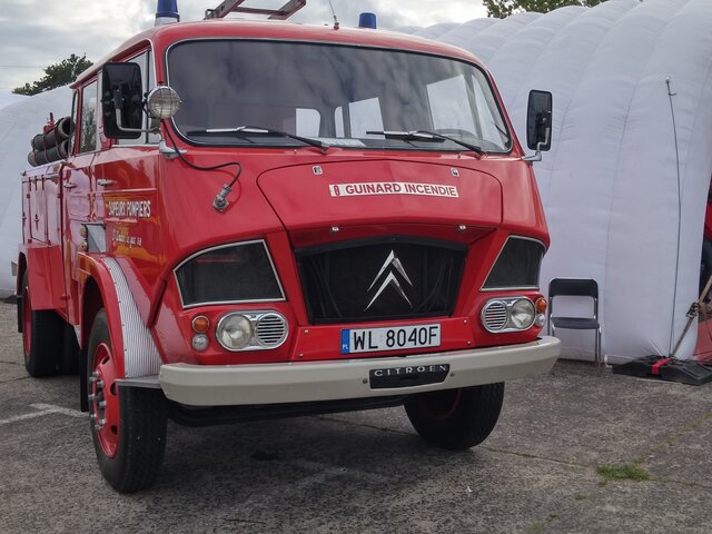 Voltz1975