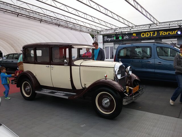 Voltz1975