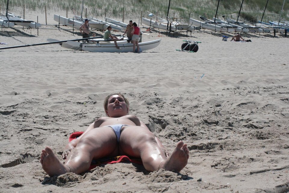 image00023.jpg - nakedgirl