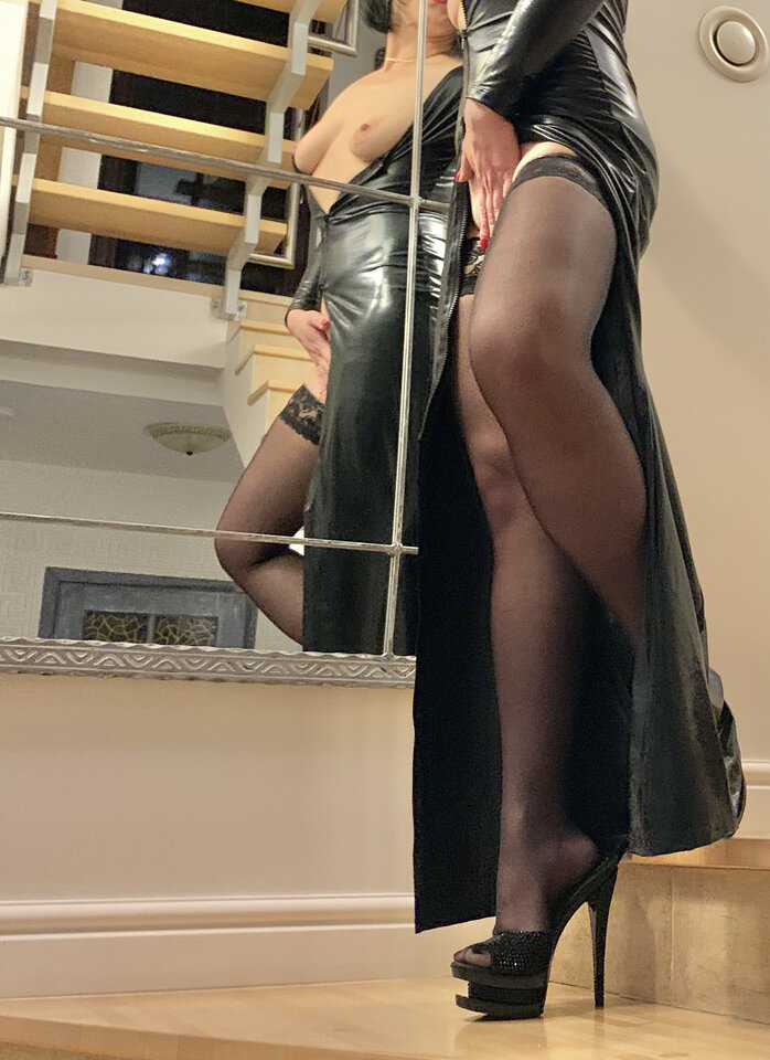 💋👠❓ - blackmeg