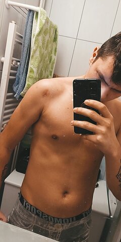 Snapchat-1205805365.jpg