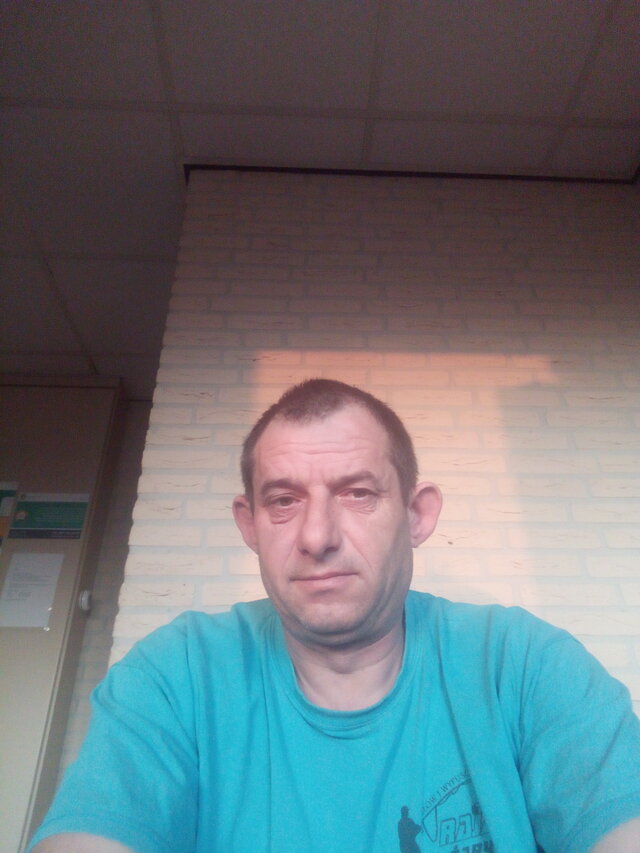 Robertzary1