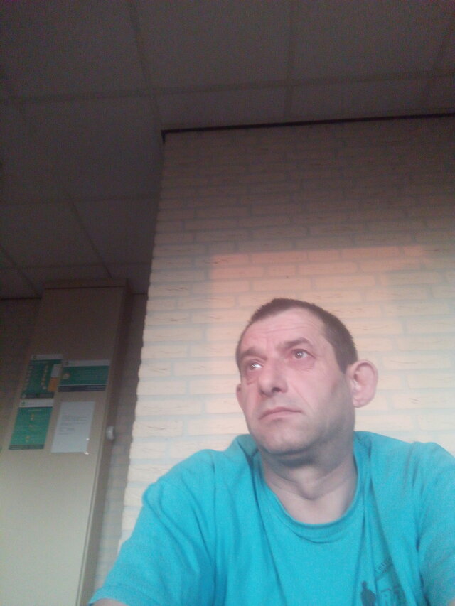 Robertzary1