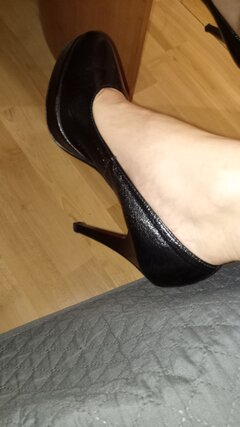 Czarne