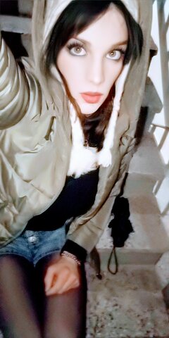JA_1616560121169~2.jpg
