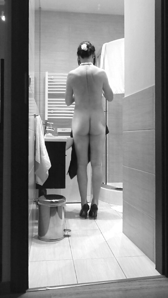 EltsDSCN337754BW.JPG - ElaElts