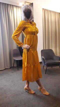 yellow dress :) jak Wam się podobam ?