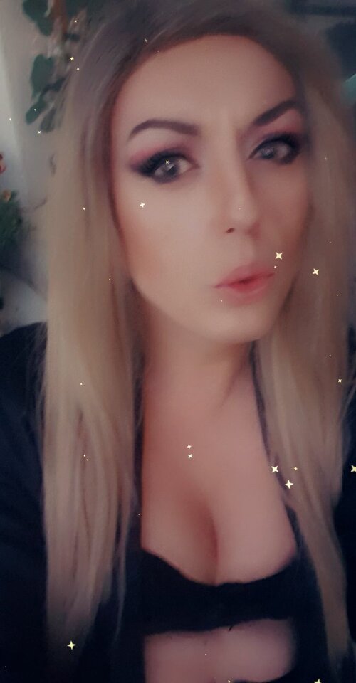 Snapchat-1441098657.jpg - KarolinaShemale29