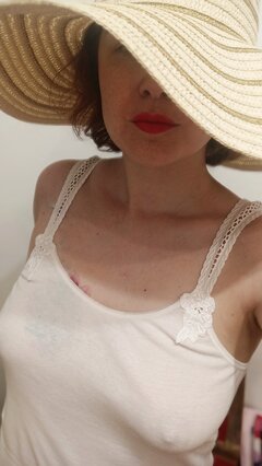 👒