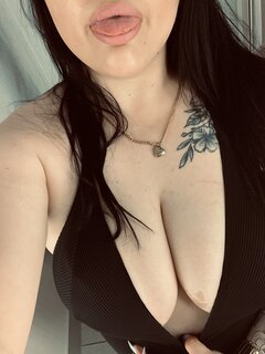 🤤