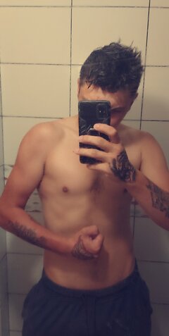 Snapchat-1816097599.jpg