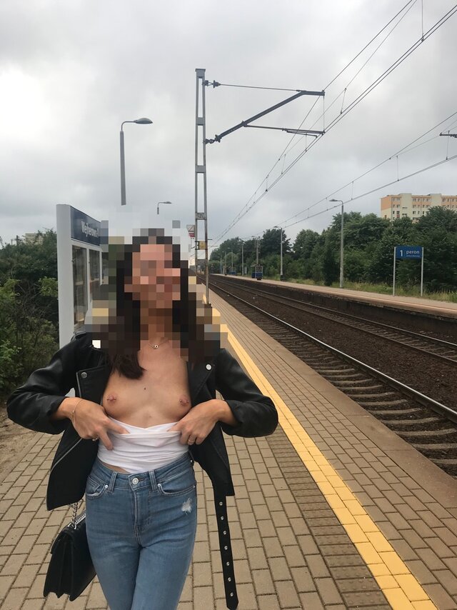 Que97