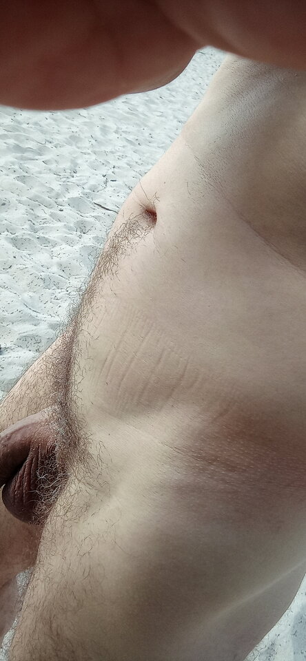 Pierwszy raz w tym roku na plaży - Jarog22