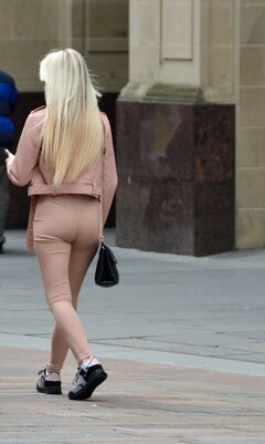 candid (27).jpg