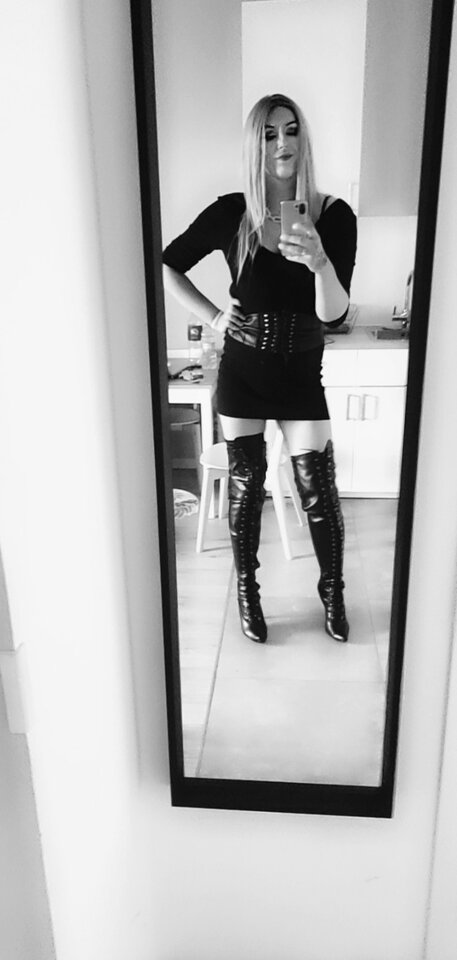 IMG_20210913_175844.jpg - KarolinaShemale29