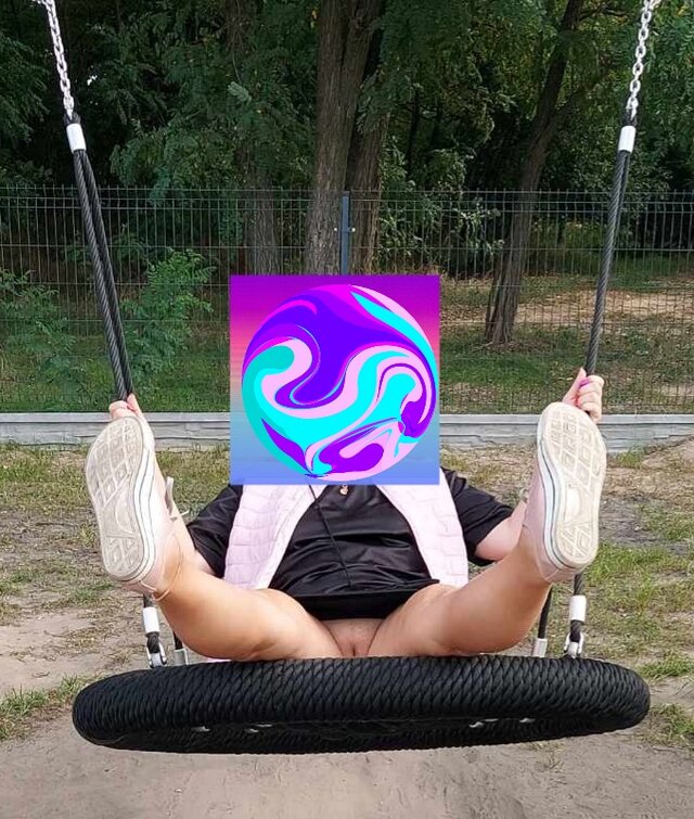 marbarellared1