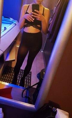 😋