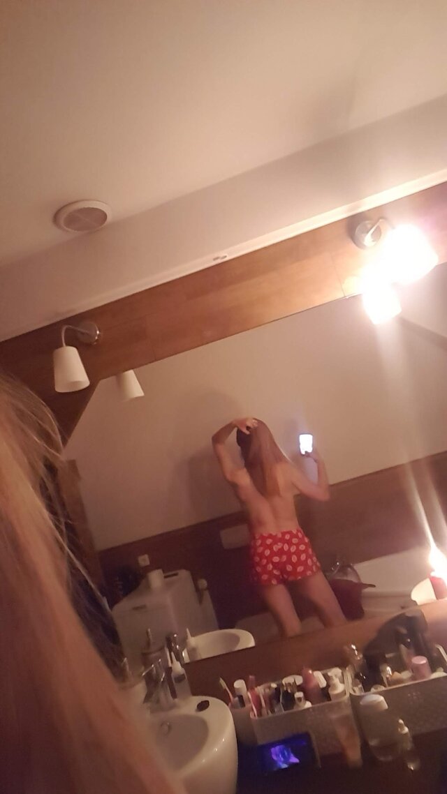 Czarny19742611