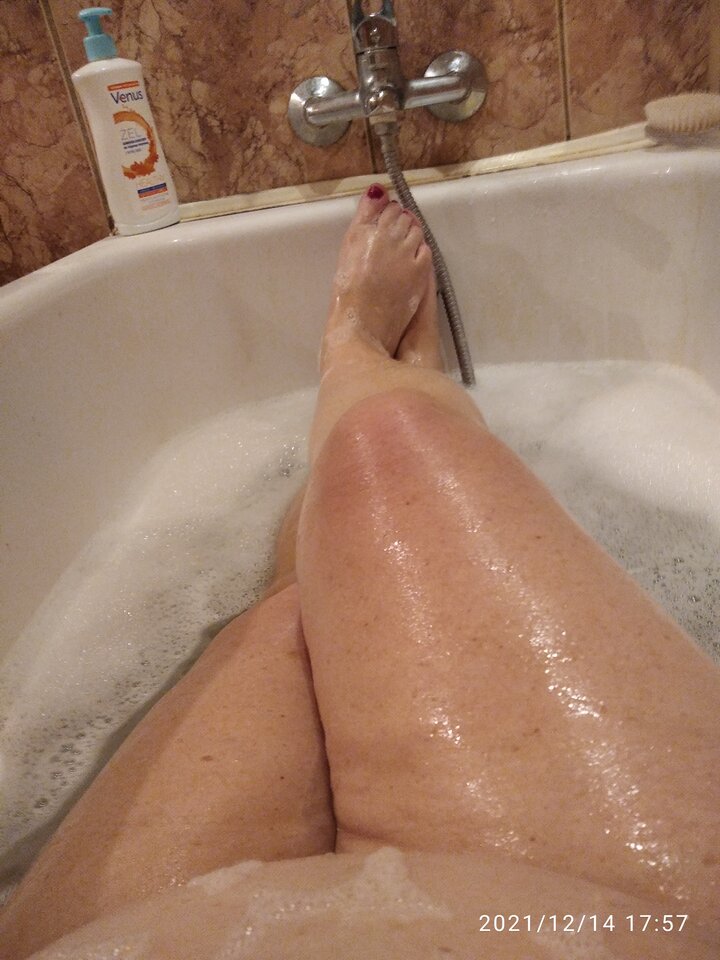 Czas na relaks w wannie - Ajsza69