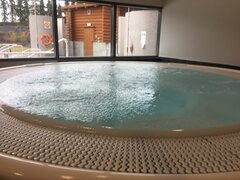 Jakuzzi strefa saun.jpeg