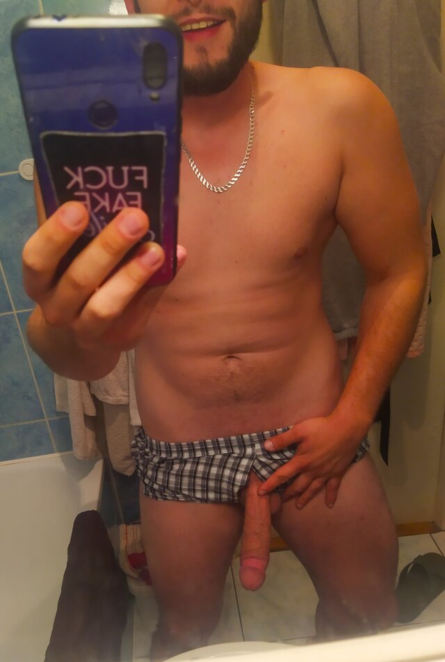 Hugepleasure6969