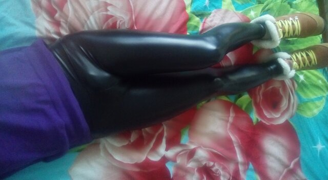 fan_legginsow