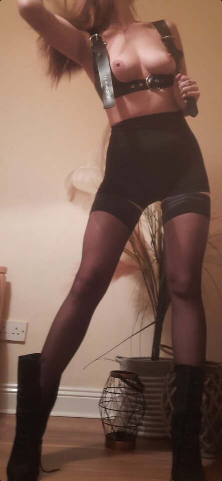 Screenshot_20220226-033500_Gallery.jpg - SexiMP