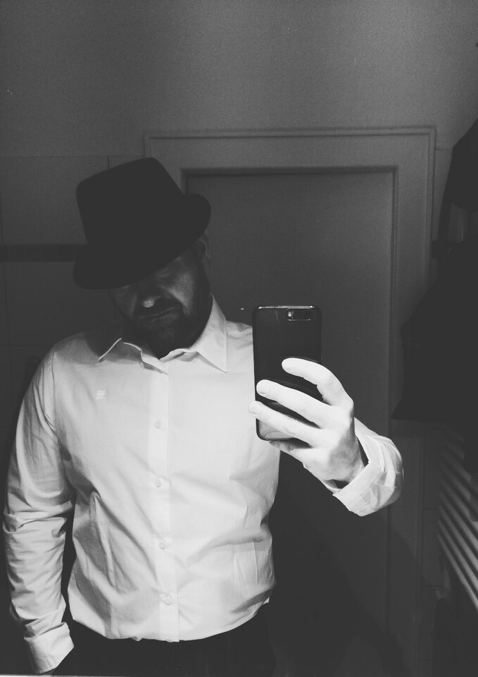 _dz_3.jpg - FirstGentleman