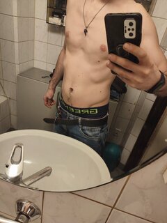 IMG_20220310_232952.jpg