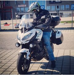 Screenshot_20220315-124515_Instagram.jpg