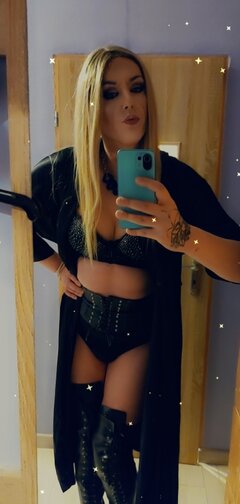 Snapchat-899325697.jpg