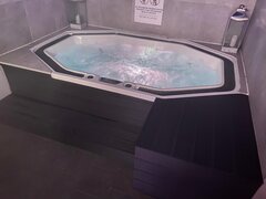 jacuzzi w Lavie!