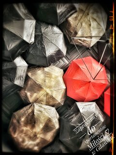 Taki mamy sufit w hallu w Gdańsku. ☂️