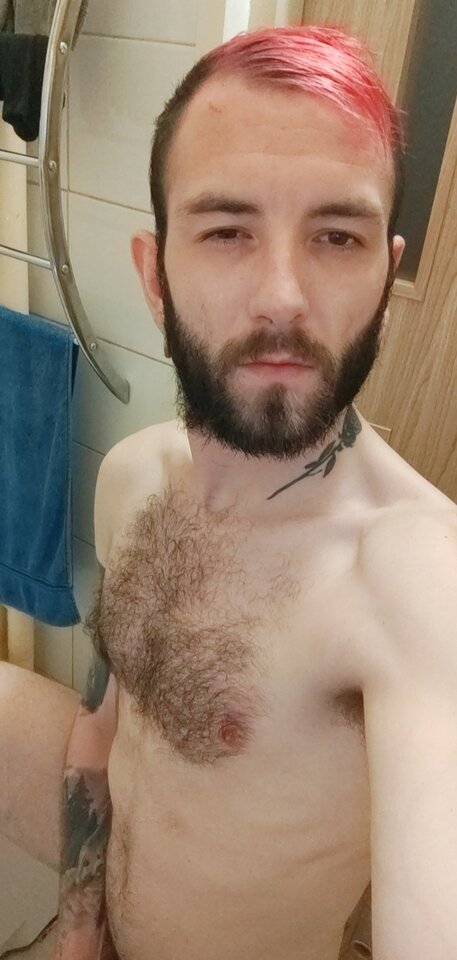 Snapchat-1838784622.jpg - GayEric93