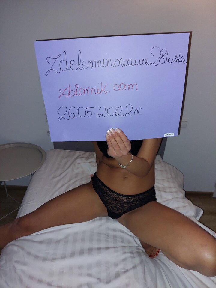 4220627F-D2FF-4003-BEEA-B017C6B2FC84.jpeg - Zdeterminowana28latka