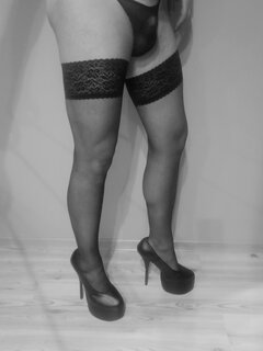 😘