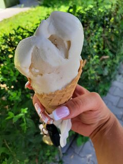 Komu loda  ;) 