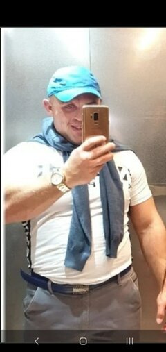 Screenshot_20201225-150733_Badoo.jpg
