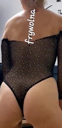 😊
