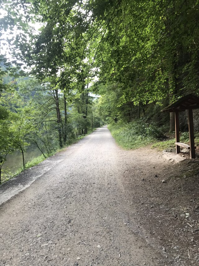 KSIAZEvip1977