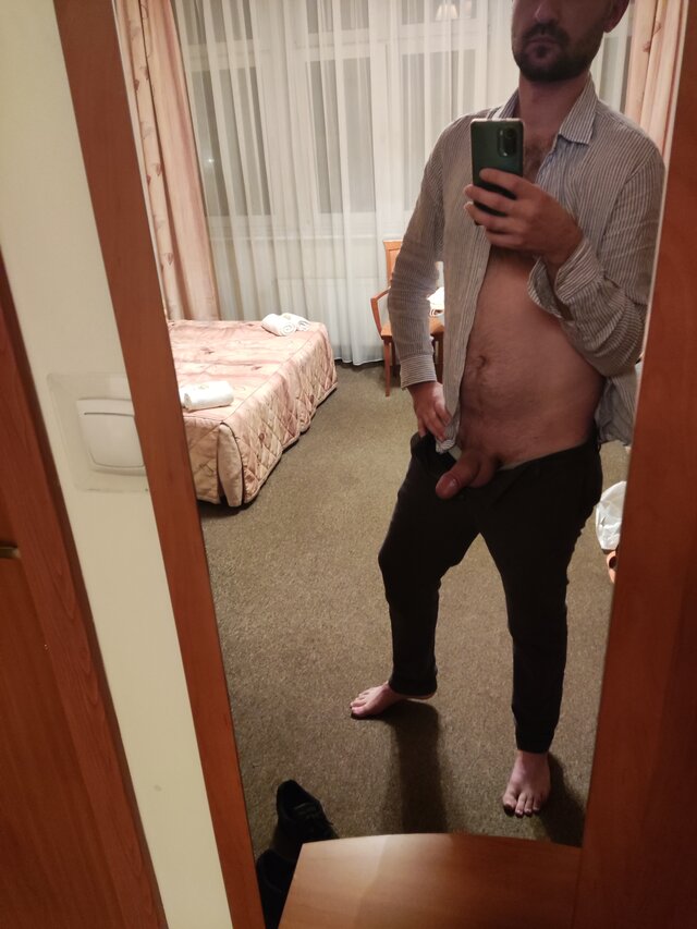 Nickpik