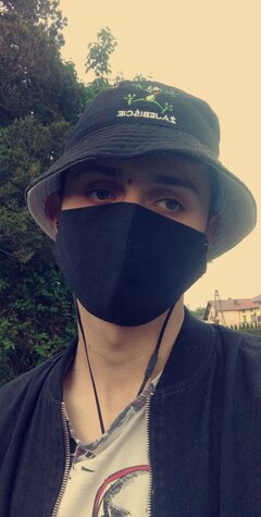 Snapchat-1775437746.jpg