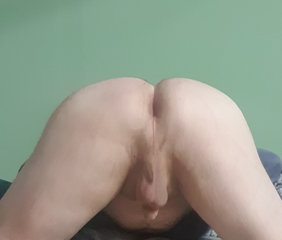 20221002_200718.jpg - DickinMyButt