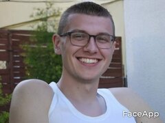 FaceApp_1667069536223.jpg